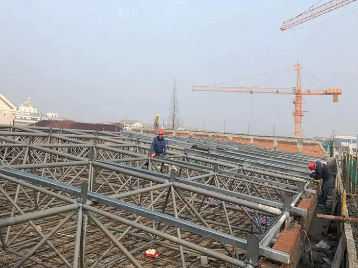 宜宾四小体育馆网架